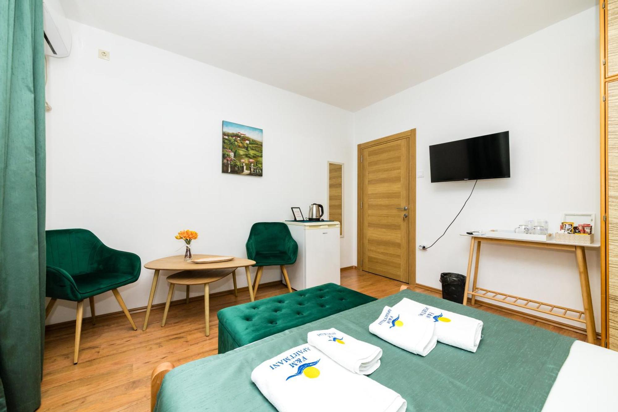 Apartmani F&M Kotor Dış mekan fotoğraf